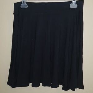 2 x $20 Decree Skirt Size XL